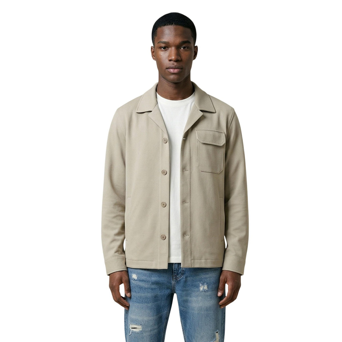 Antony Morato Hamar Straight Fit; giacca-camicia beige, chiusura con bottoni, tasche frontali. Tessuto stretch comfort (40% cotone, 5% elastan). Vista frontale