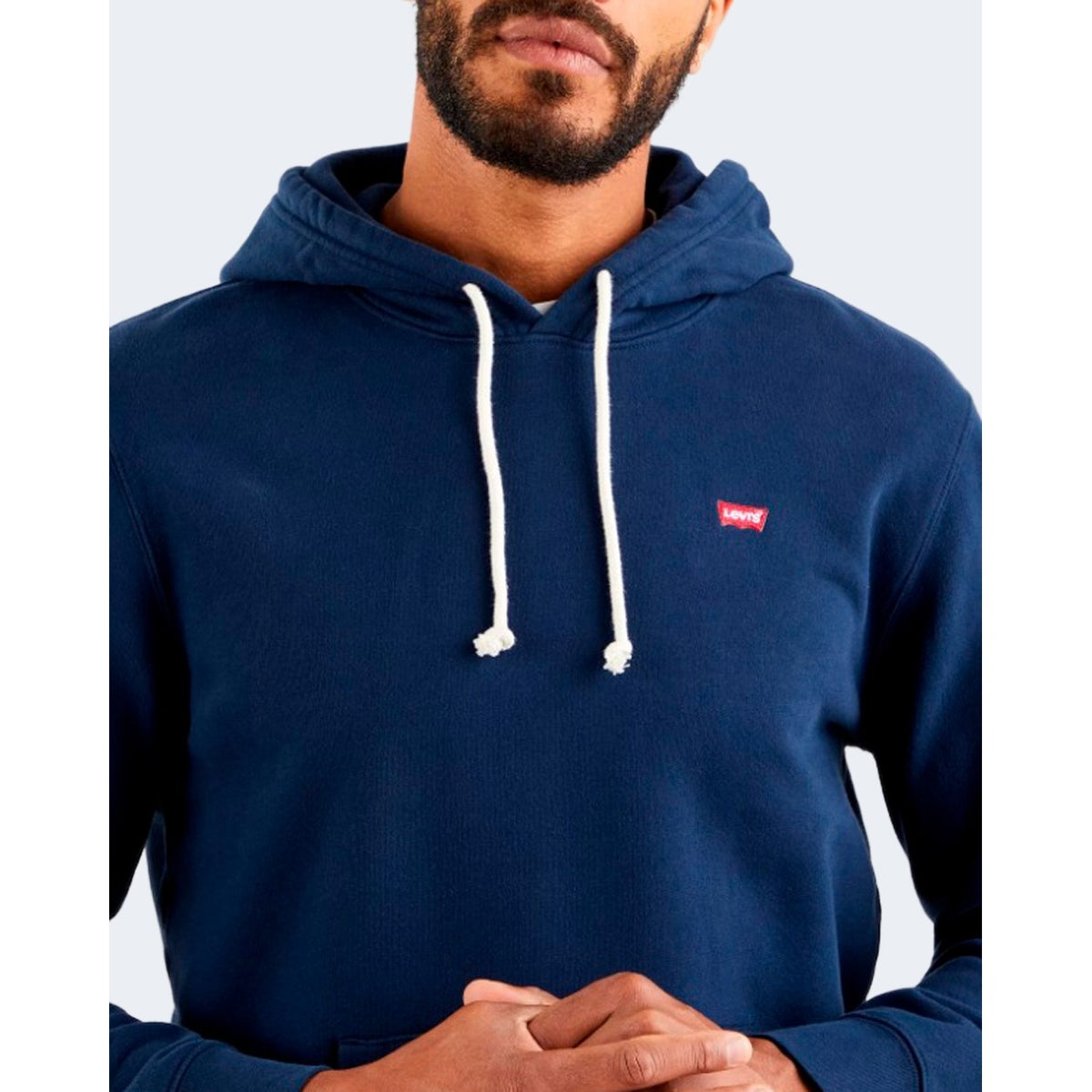 Felpa Levi's uomo blu Dress Blues con cappuccio 34581-0009 New Original Hoodie. Felpa basic in morbida spugna di puro cotone con tasca a marsupio e piccolo logo Levi's sul petto, abbigliamento casual uomo autunno inverno.