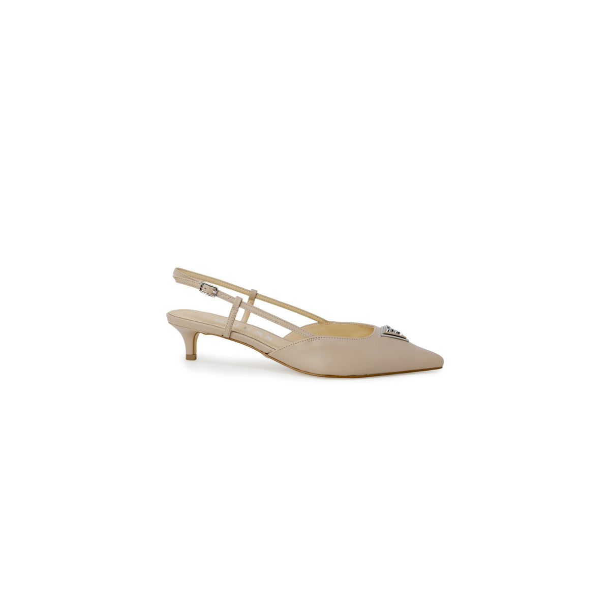 Scarpe décolleté Guess Jesson in pelle beige con tacco basso e dettaglio triangolare frontale. Vista laterale