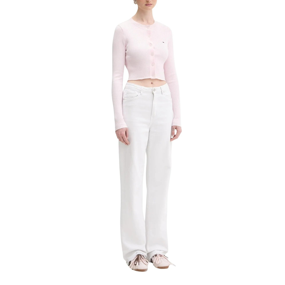 Cardigan Tommy Hilfiger Jeans donna rosa con bottoni - vista laterale indossata da modello figura intera