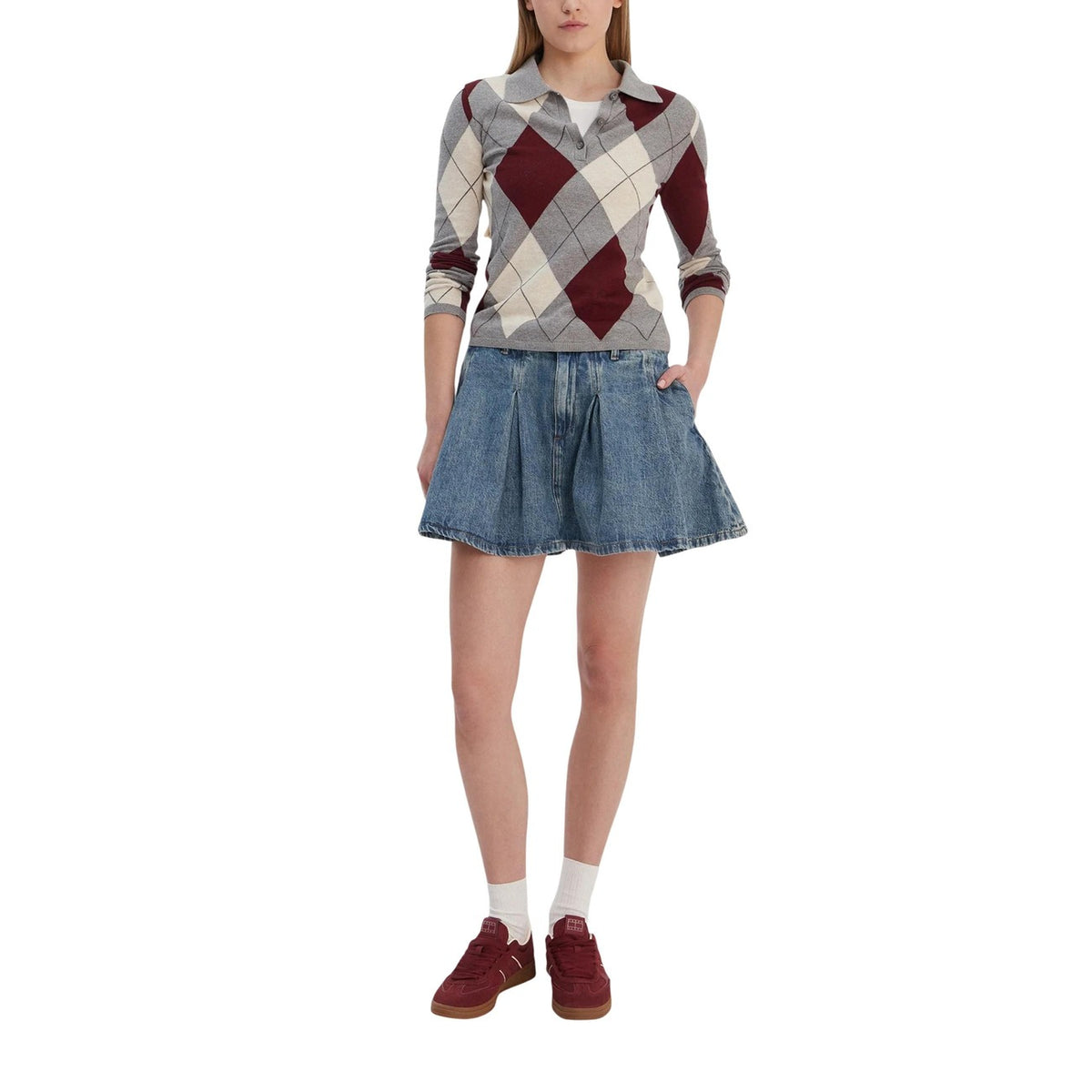 Gonna Tommy Hilfiger Jeans donna blu in jeans corta con bottoni tasche 99% cotone 1% elastan - vista frontale indossata da modello figura intera