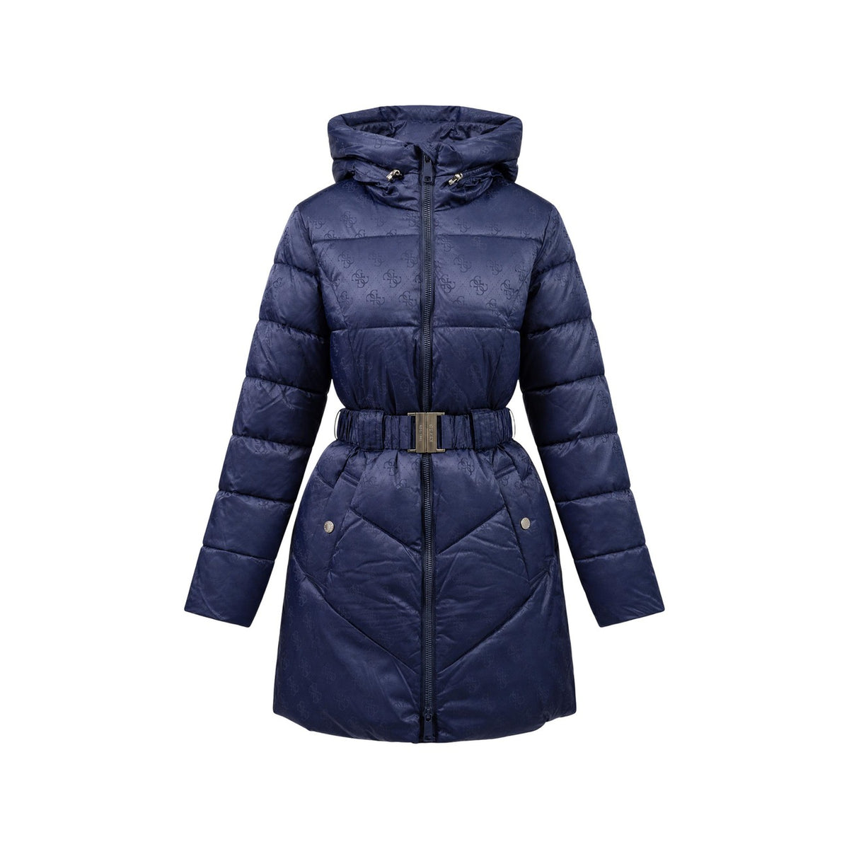 Piumino Guess donna New Imma Logo W6BL50 W4144. Giambotto lungo/midi imbottito sfiancato con cintura, trama logata all-over tono su tono, cappuccio e chiusura con cerniera, collezione autunno inverno. Blu