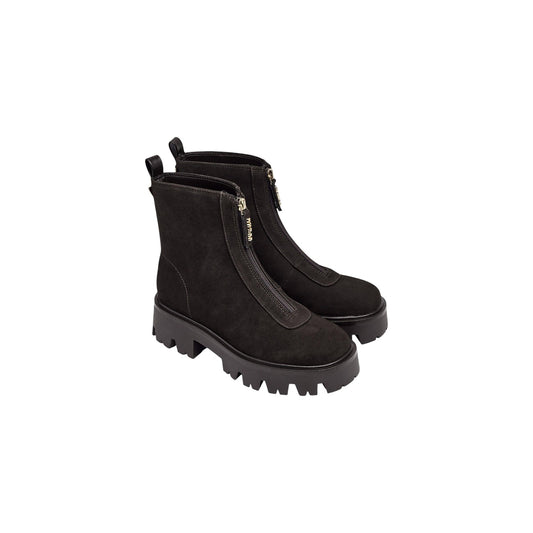 Stivaletti marroni donna Guess Ryyan FLFRRN FAP10. Tronchetti marroni scamosciati con cerniera centrale, suola spessa dentellata platform e logo Guess sul retro.