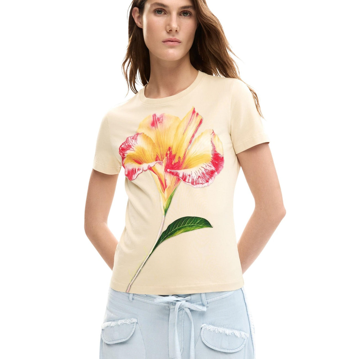 T-shirt Desigual LARGE FLOWER con stampa floreale beige.