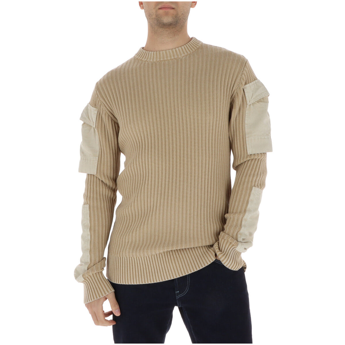 G-Star Woven Mix Pullover; color crema, 100% cotone bio, tessuto pesante elasticizzato. Il maglione sostenibile dal design senza tempo. Vista frontale