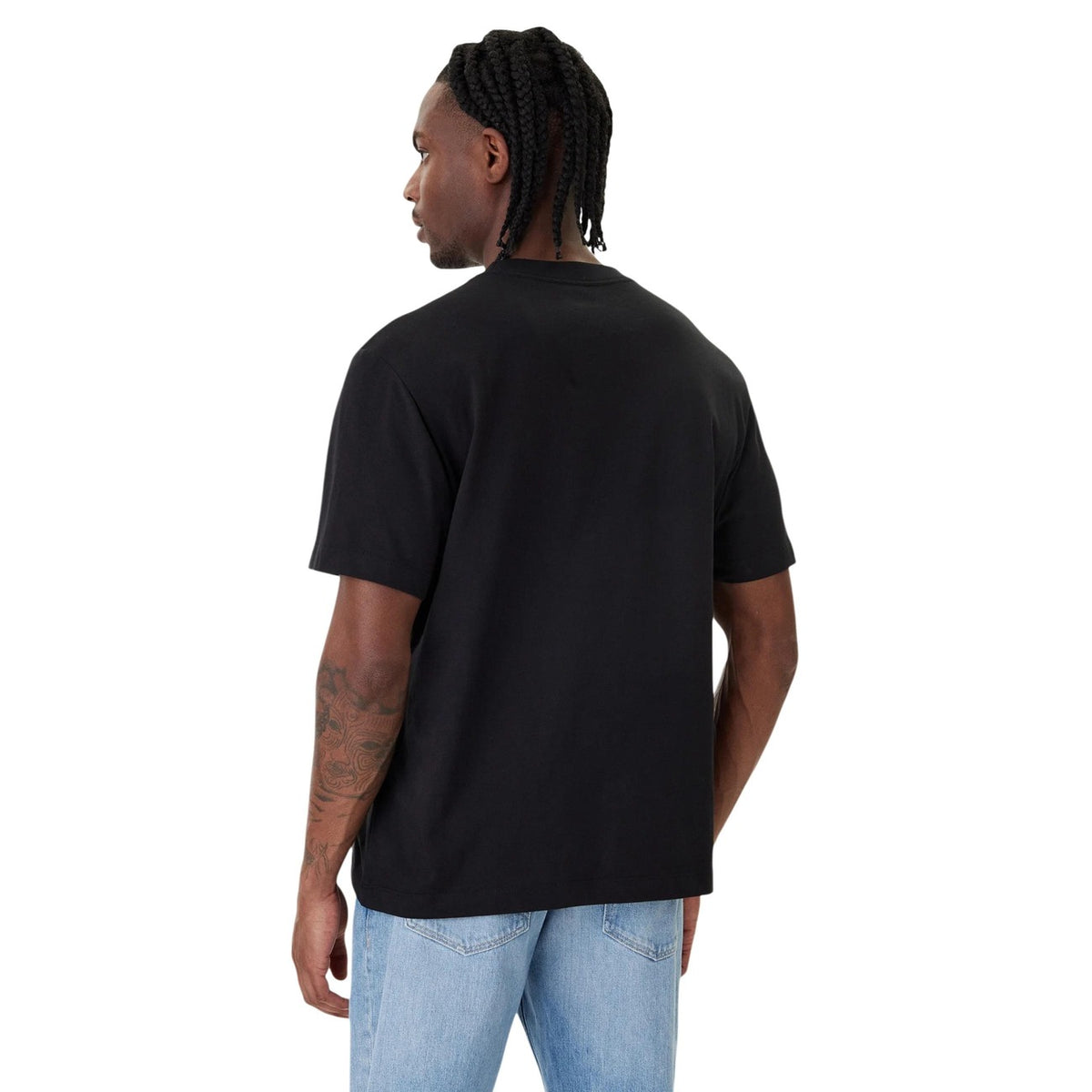T-shirt nera Calvin Klein LV04LF812G, 100% cotone, vestibilità regular; maglia a maniche corte con logo centrale stampato, stile contemporaneo e versatile. Vista posteriore
