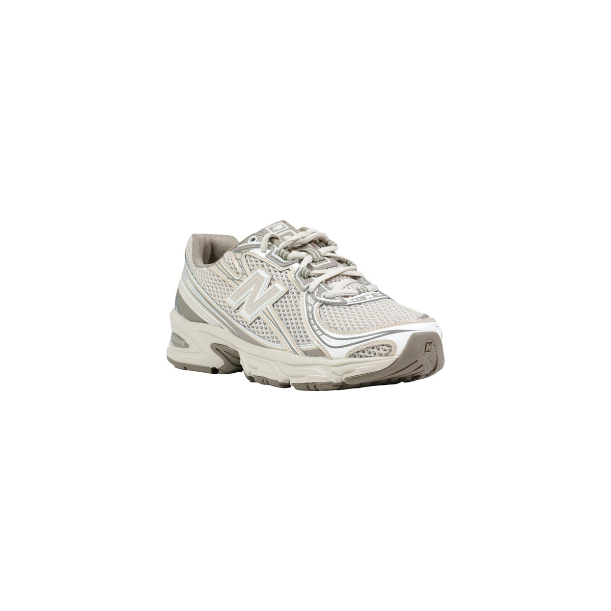 Sneakers New Balance 740 unisex in mesh traspirante e materiale sintetico con dettagli riflettenti, logo N in TPU e suola ammortizzata ABZORB. Vista frontale