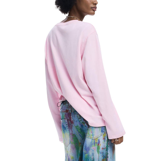 T-shirt Desigual donna rosa con stampa manica lunga scollo tondo 100% cotone - vista frontale indossata da modello figura intera