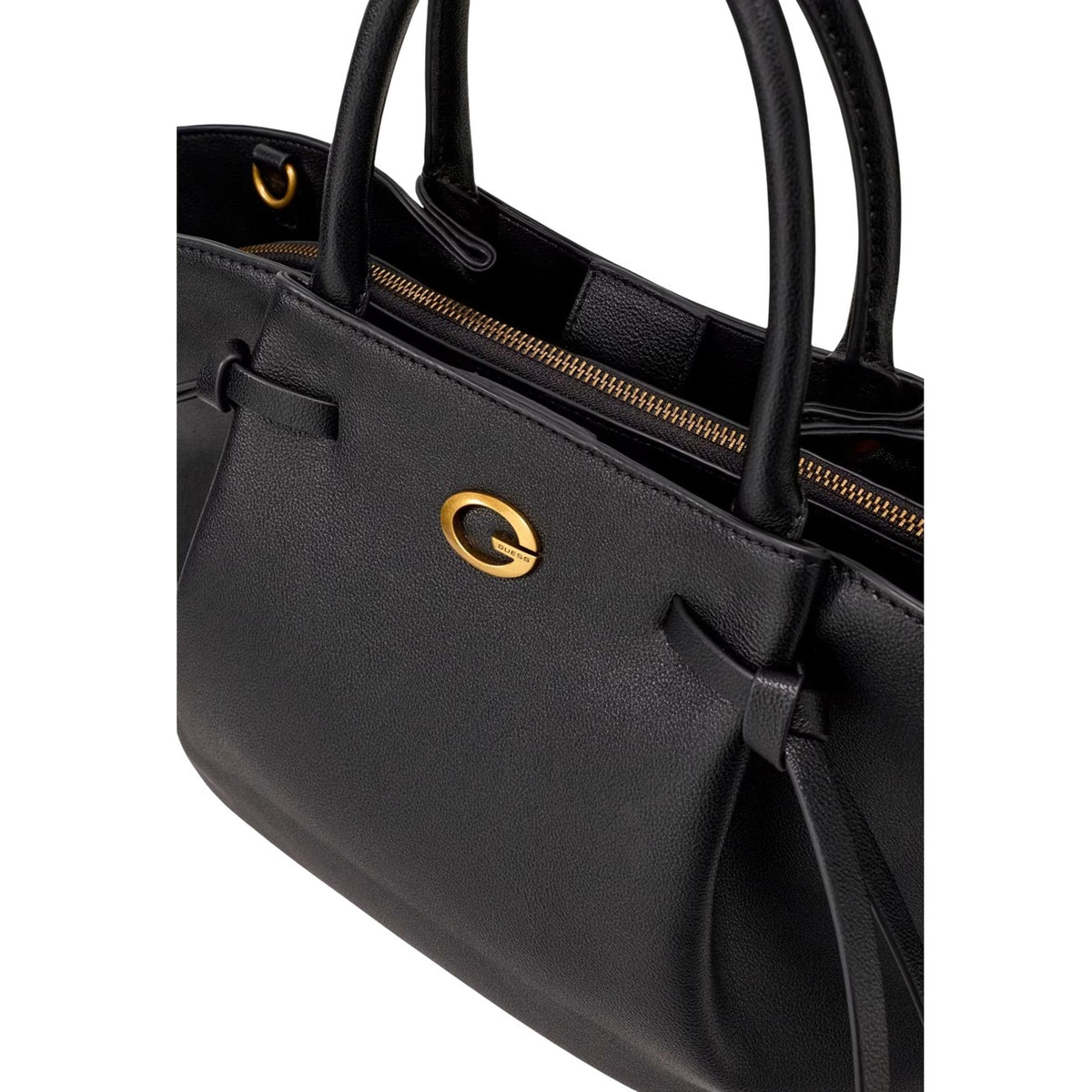 Borsa Guess con frange nera HWBG22 37060. Borsa da donna in ecopelle 100% poliuretano con chiusura con bottone magnetico, dettagli metallici dorati, tracolla rimovibile e dimensioni 48x22x14 cm.
