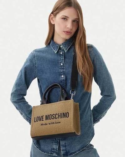 LOVE MOSCHINO
