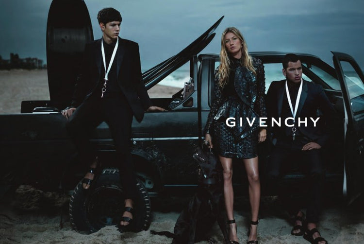 GIVENCHY