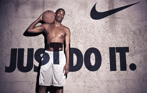 NIKE