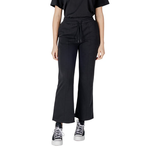 Converse Women's Black Cotton Sweatpants - Casual Style