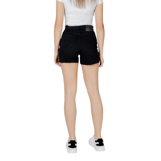 Calvin Klein Jeans Shorts Women