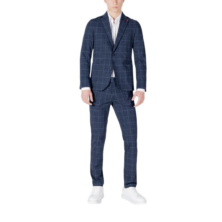 Mulish Men's Suit