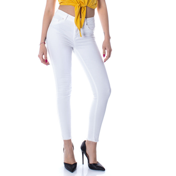 Only Pantaloni Donna Bianco Zip e Bottone 93% Cotone 5% Poliestere 2% Elastan Primavera/Estate 15155438