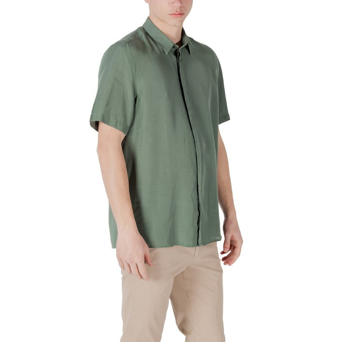 Antony Morato Camicia Uomo Verde Manica Corta Bottoni Scollo Tondo Colletto Classico 80% Lyocell 20% Lino Primavera/Estate MMSS00194-FA400094