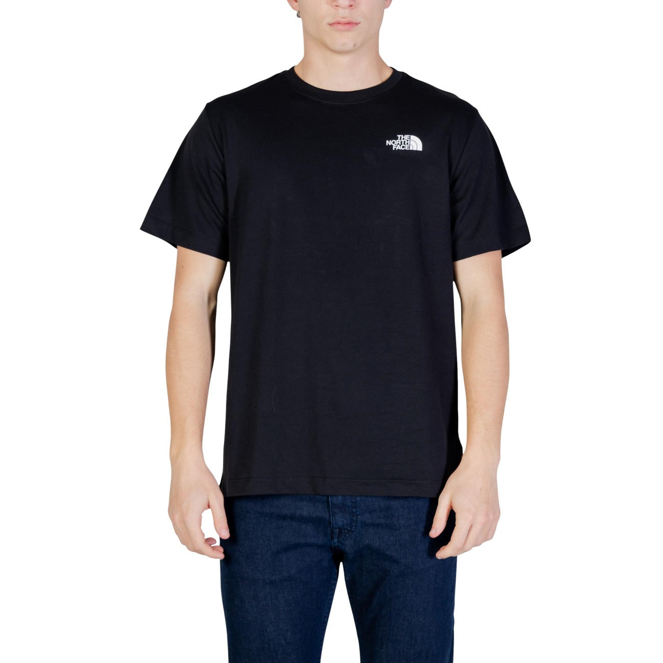 T-shirt The North Face uomo nera con stampa logo manica corta scollo tondo 100% cotone - vista frontale indossata da modello figura intera