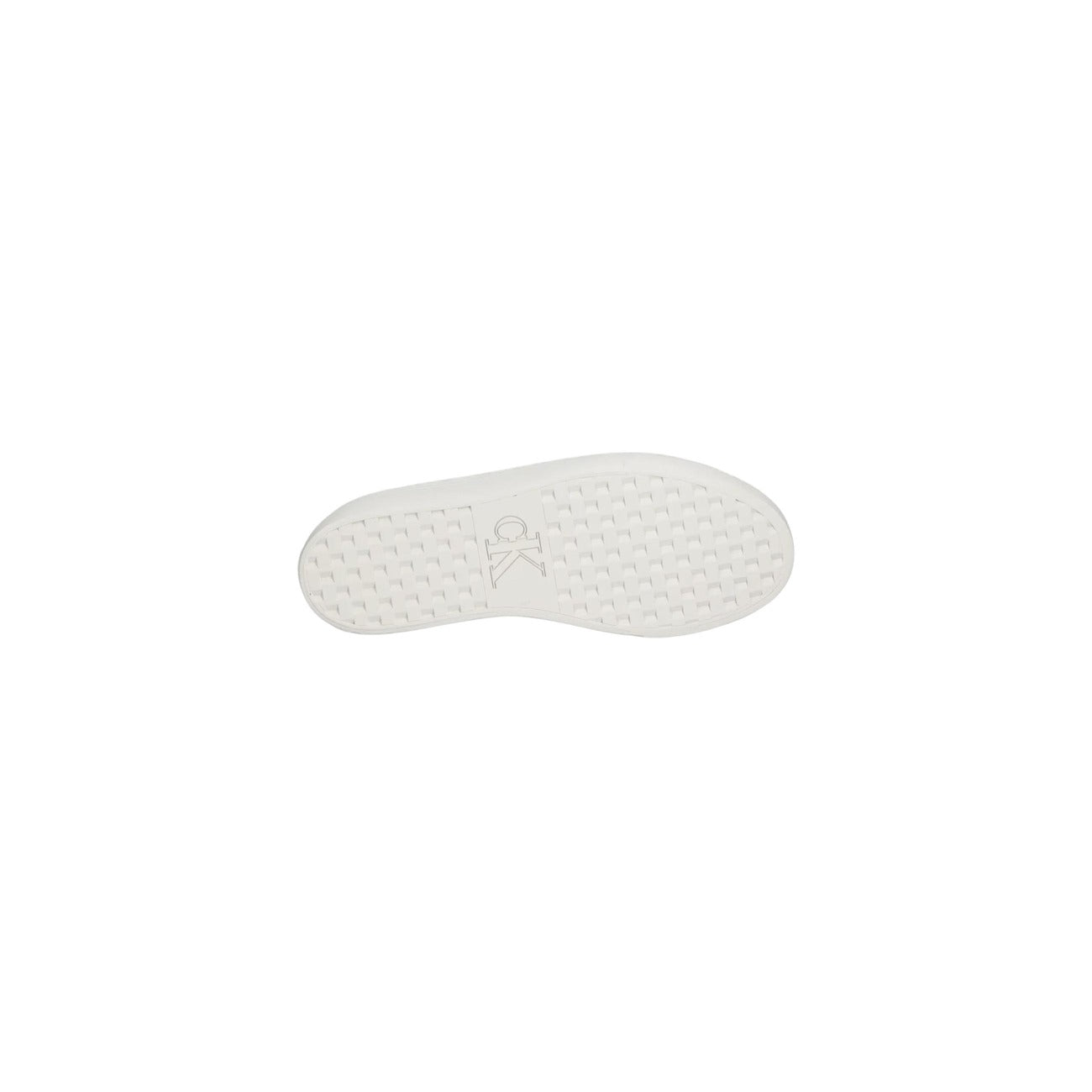 Sneakers CK Jeans Vulc Flat; 100% Pelle. Suola in gomma piatta, dettagli metallici logo, design minimal. Scarpa donna bianca versatile, comoda e di alta qualità. Vista suola 