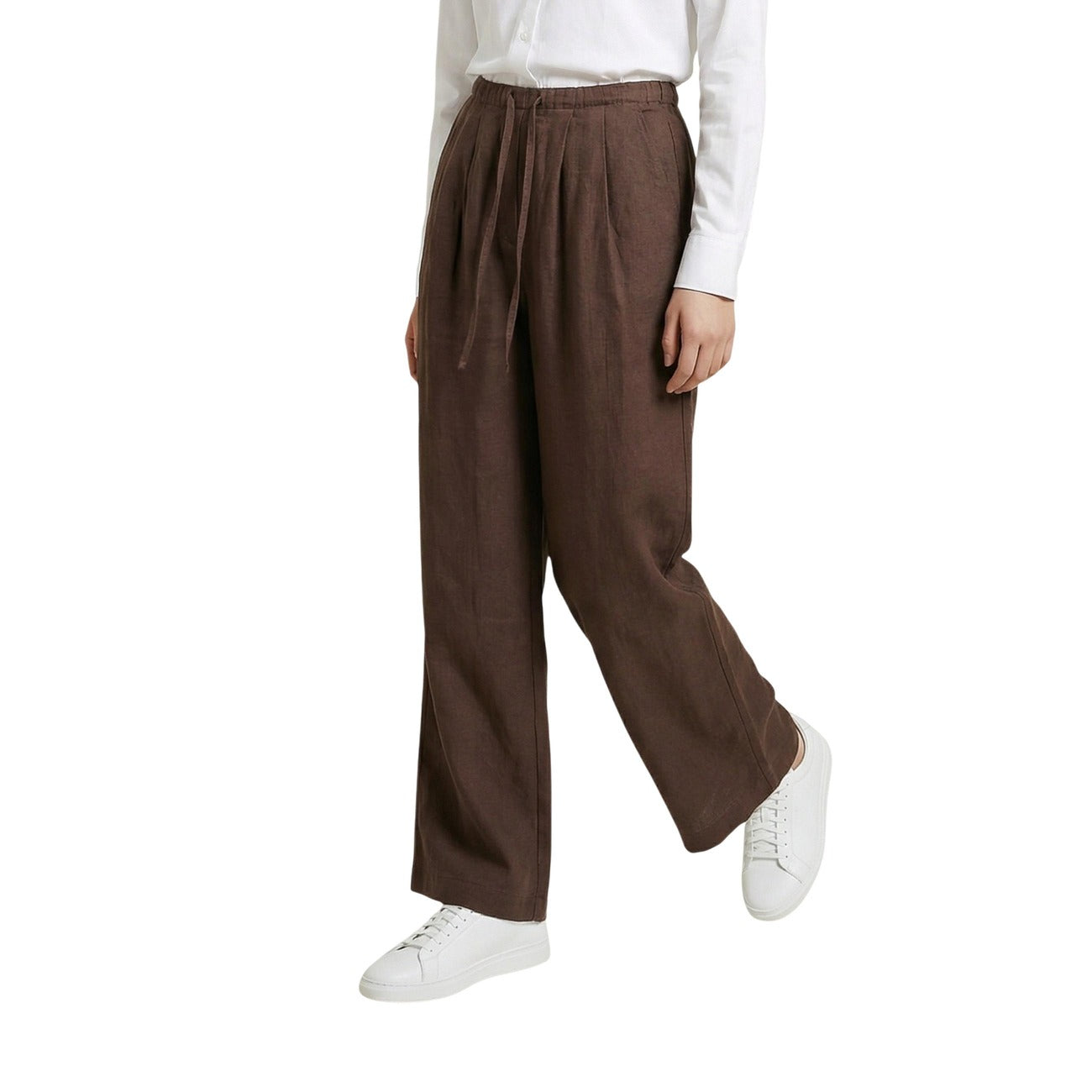 Pantaloni Wide Leg Marrone Only; Effetto Lino. Vita elastica con coulisse, tessuto leggero in viscosa, vestibilità ampia. Freschezza e stile minimalista per l'estate.