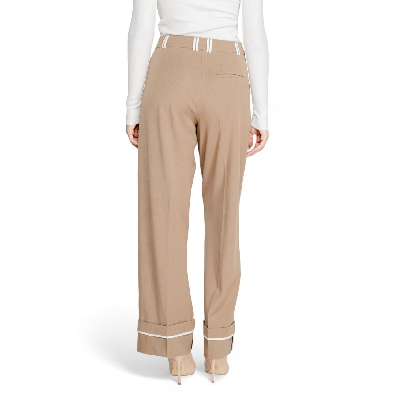Only Pantaloni Donna Marrone Monocromo Zip e Bottone 69% Poliestere 28% Viscosa 3% Lycra Autunno/Inverno 15324648