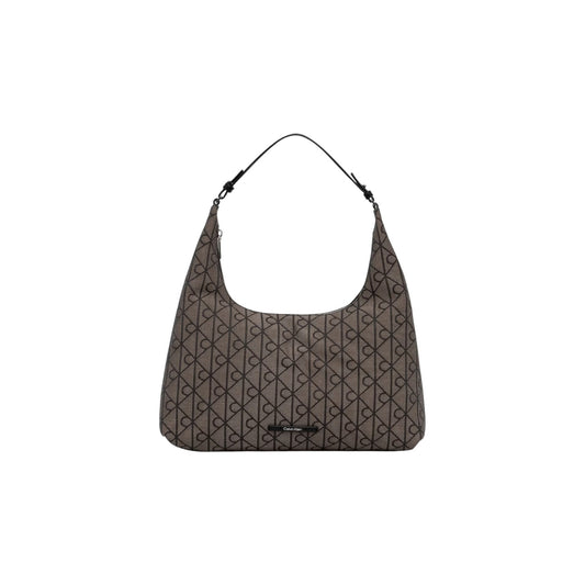 Borsa a Spalla Donna Calvin Klein Jacquard; Nero. 100% Poliestere riciclato ecosostenibile, trama logata all-over intrecciata, chiusura zippata e tracolla regolabile. Misure ampie e capienti (37x20 cm), stile contemporaneo 4 stagioni. Frontale
