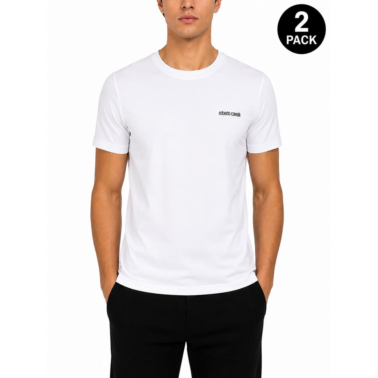 Pack T-shirt Intime bianco Uomo Roberto Cavalli; Tessuto 95% cotone e 5% elastan. Taglio stretch anatomico, scollo girocollo e maniche corte. Logo sul petto e monogramma RC sulla manica, stile luxury continuativo.