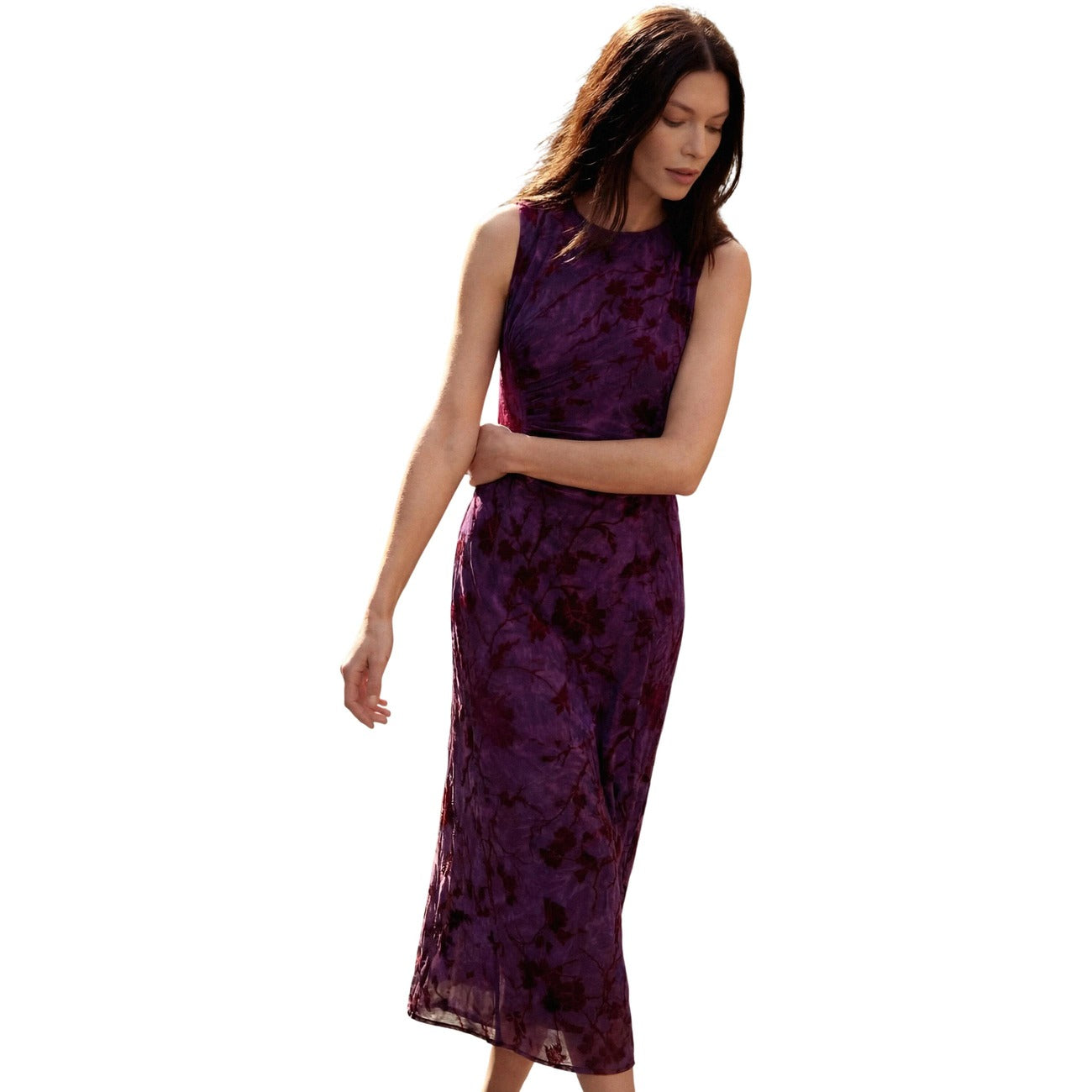 Abito Desigual donna viola Alina VEST_ALINA. Vestito midi aderente smanicato in poliestere riciclato floccato con motivo floreale orientale e dettagli drappeggiati sul davanti.