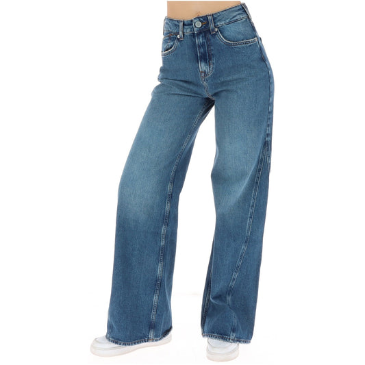 Jeans svasati blu donna Pepe Jeans PL20511272. Pantaloni denim flare fit a vita alta stile anni 90 in cotone rigido con lavaggio medium wash, cuciture a contrasto e patch logo.