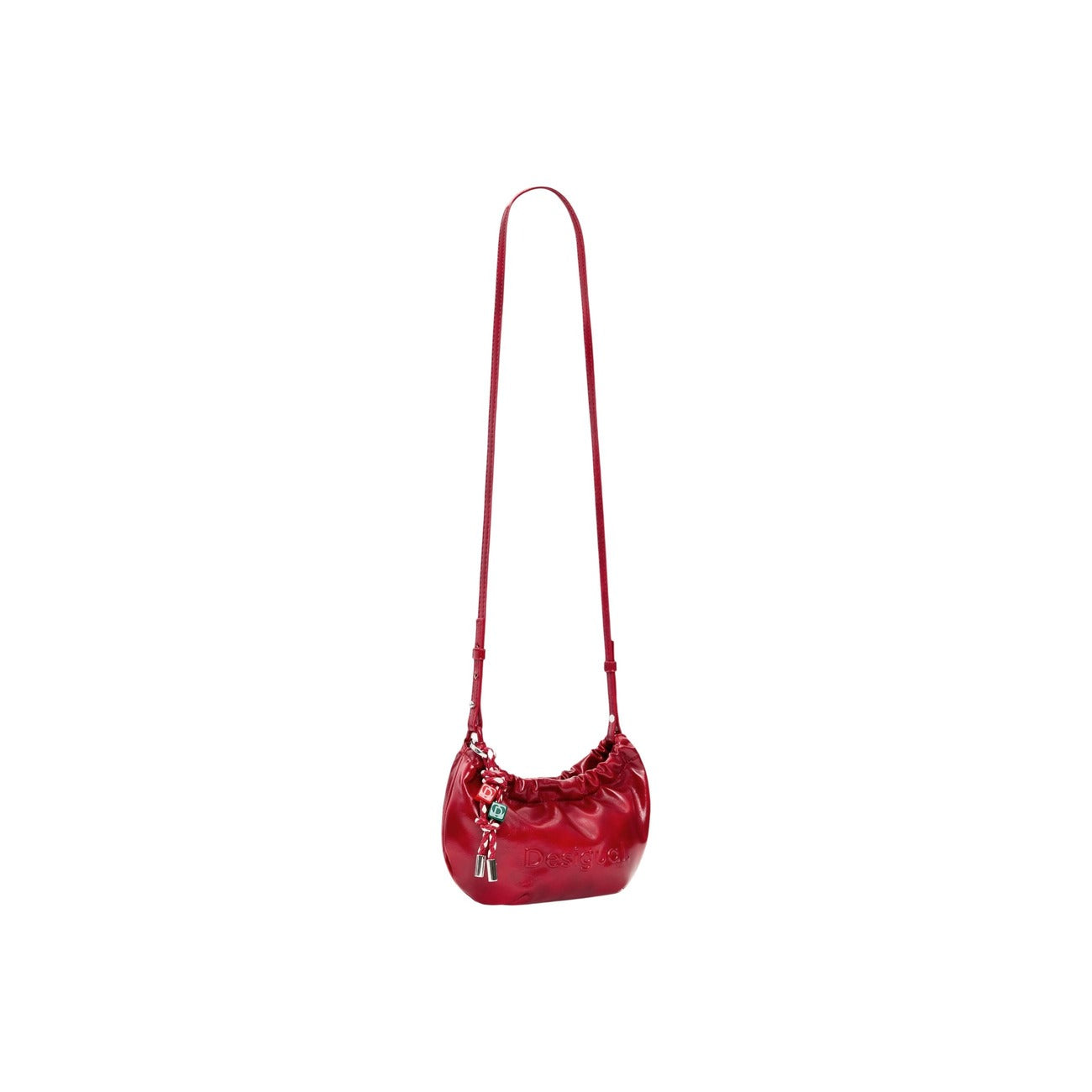 Borsa piccola con tracolla per portarla a bandoliera, logo in rilievo e charm rimovibili.