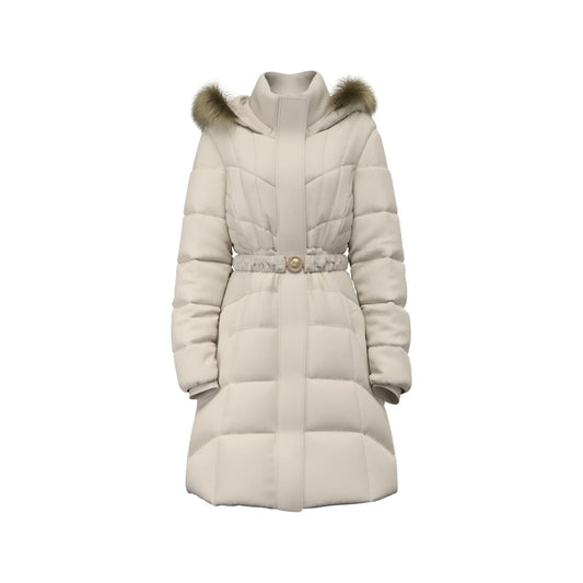 Giacca imbottita media da donna Guess in colore beige, con maniche lunghe, cappuccio, tasche laterali, chiusura con cerniera e cintura abbinata.