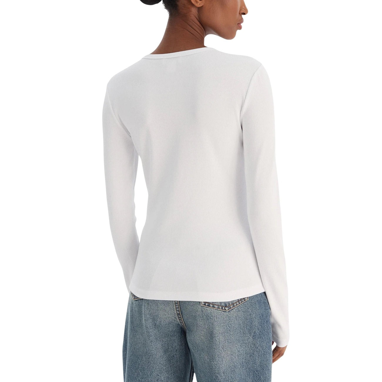 T-shirt serafino a costine Calvin Klein Jeans; maniche lunghe, slim fit, 95% cotone e 5% elastan. Dettaglio monologo CK. Colore bianco. Vista posteriore 