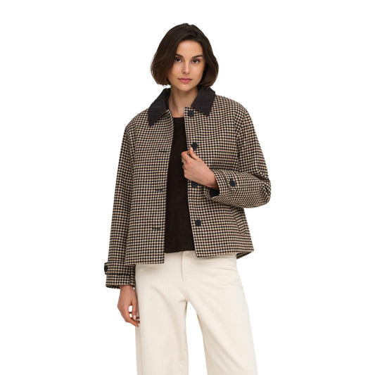 Giacca a quadri marrone donna Jacqueline De Yong 15377111. Capospalla autunno/inverno con motivo tartan, colletto classico, bottoni e tasche laterali in tessuto caldo con lana.