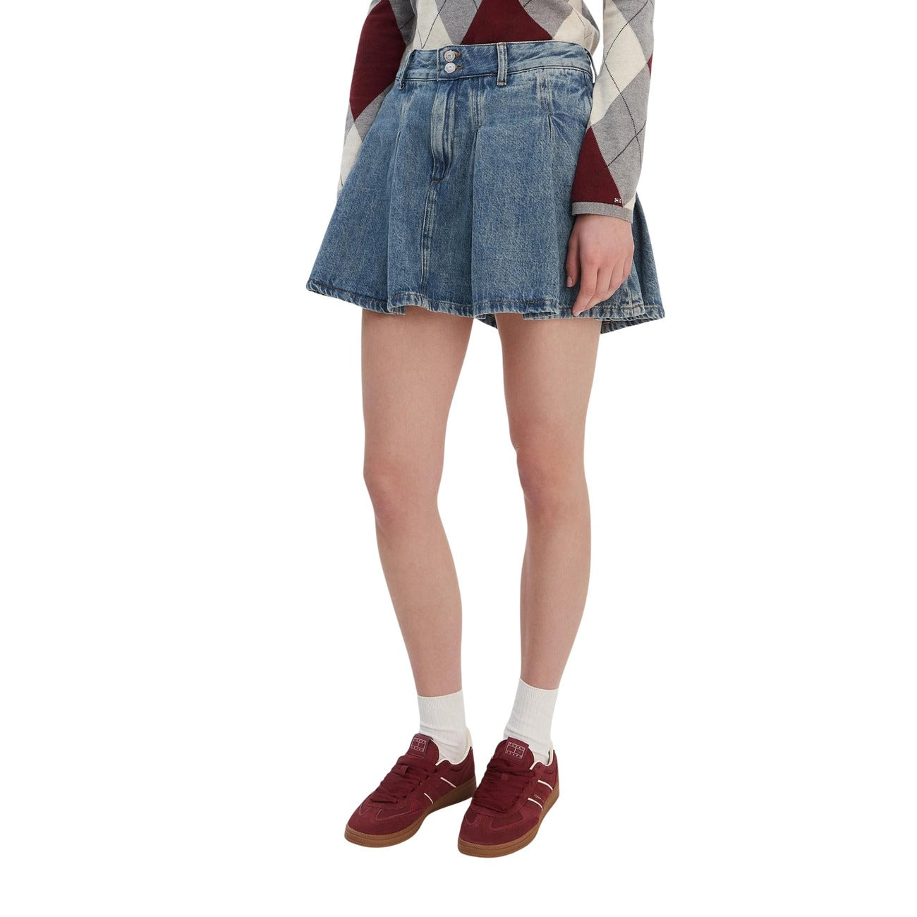 Gonna Tommy Hilfiger Jeans donna blu in jeans corta - vista frontale indossata da modello