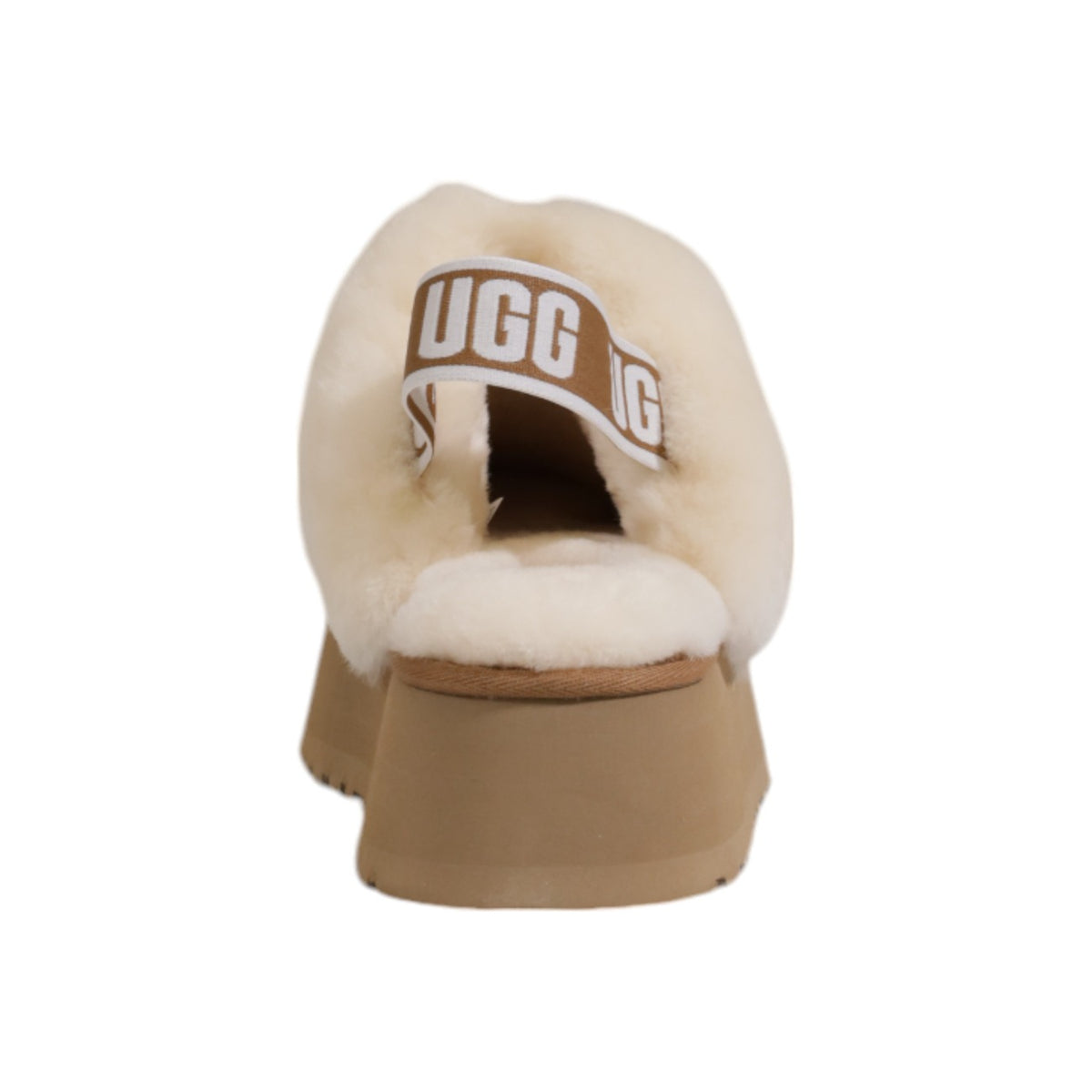 Ciabatte beige donna UGG Funkette 1113474. Sabot scamosciati beige con cinturino elastico logato, pelliccia di montone e suola spessa platform SugarSole da 5 cm.