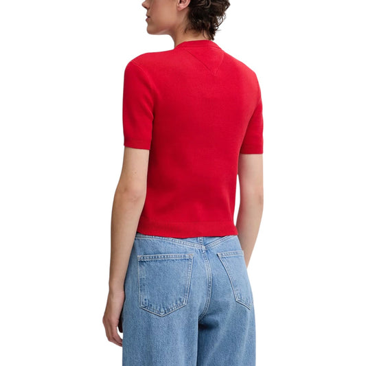 Maglia Tommy Hilfiger Jeans in filo TJW ESSENTIAL SS SWE donna rossa maniche corte scollo tondo 100% cotone organico - vista posteriore retro indossata da modello