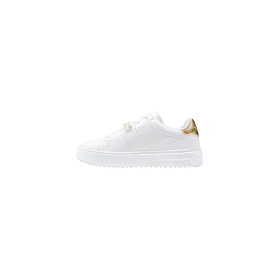 Sneakers Donna Guess Bianche - Luxury Sportswear Style