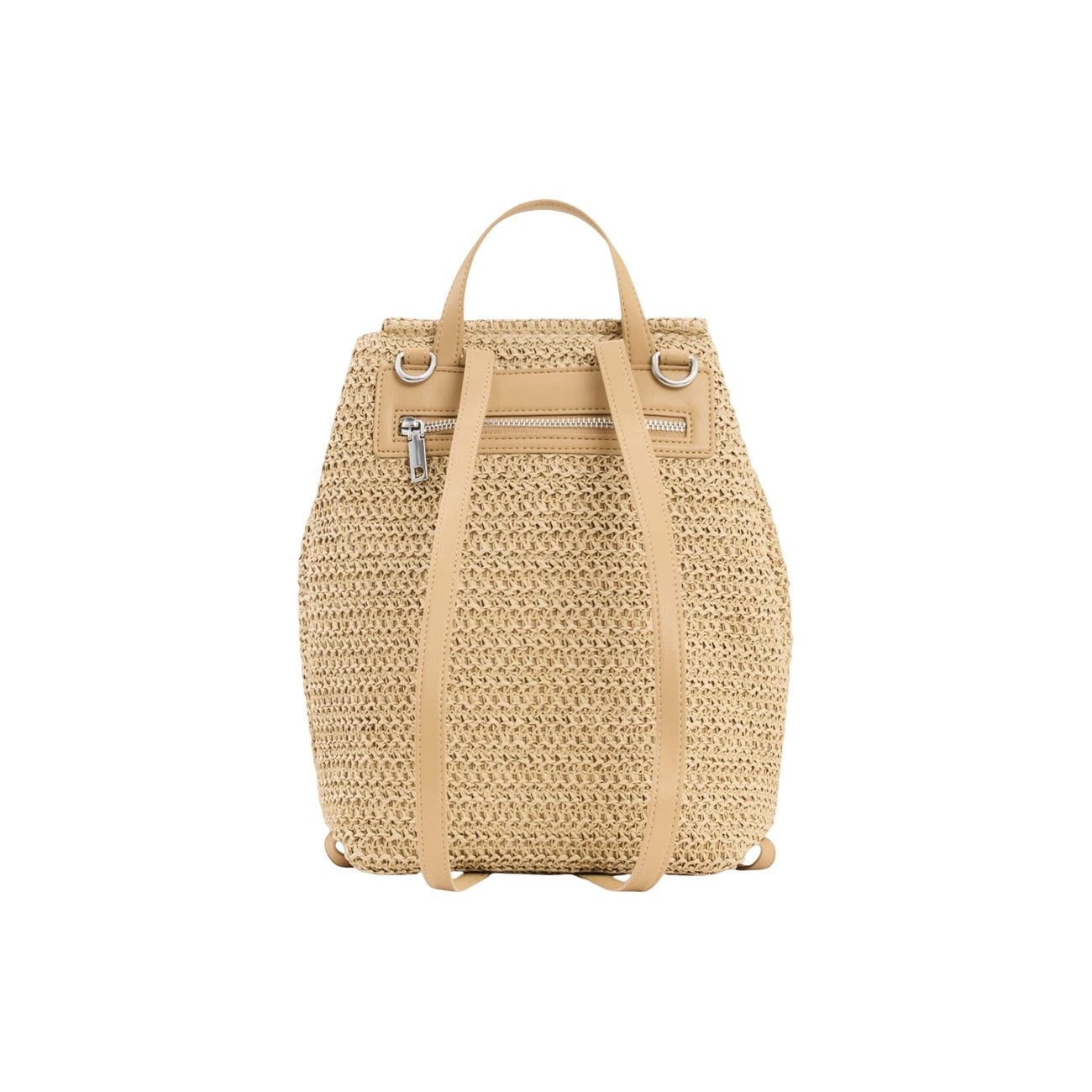 Zainetto Rafia SS26; certificato FSC, chiusura coulisse e bottone. Tracolle intercambiabili, charms portacarte, tasca interna zip. Stile boho-chic naturale, leggero e capiente. Vista posteriore 