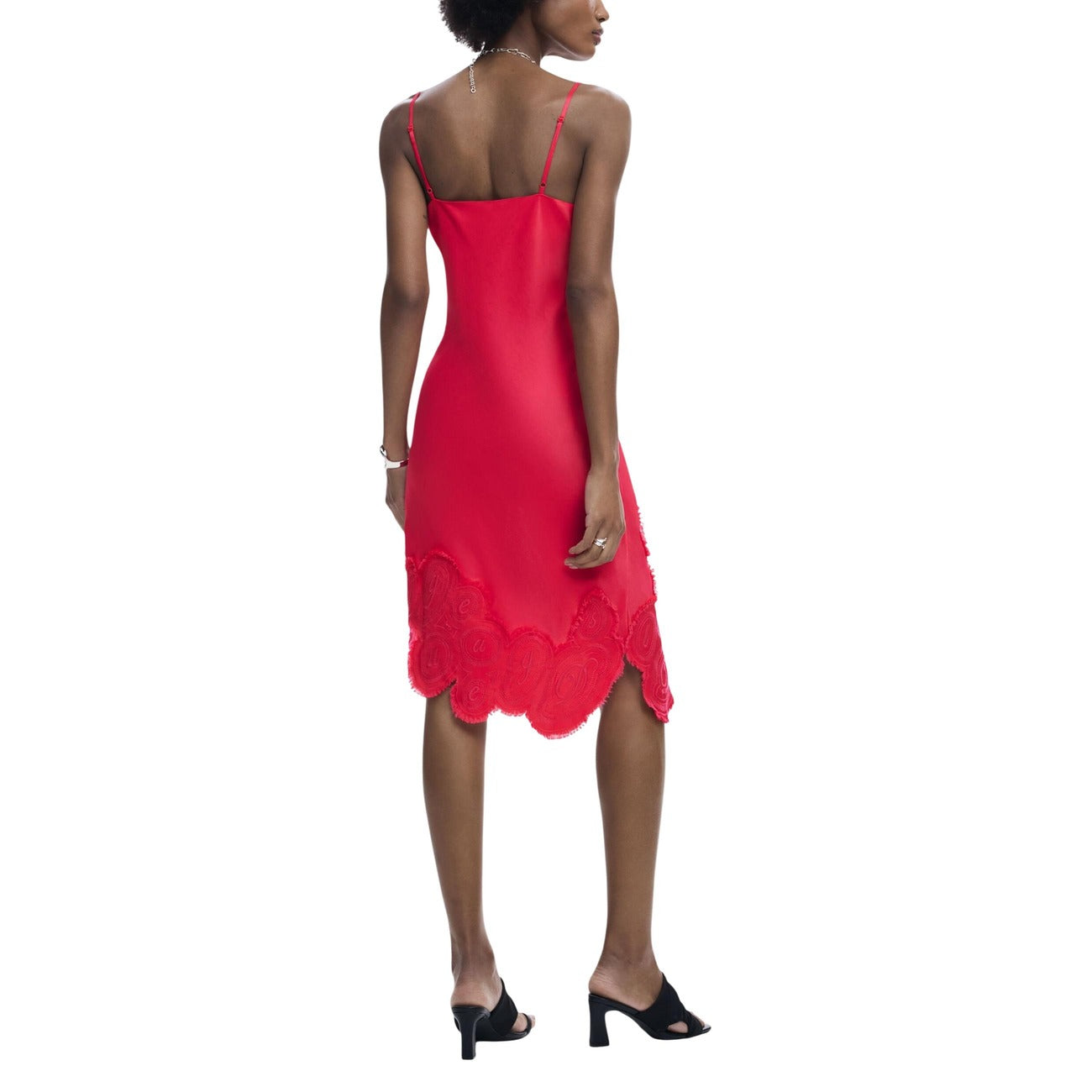 Abito Desigual donna fucsia smanicato - vista retro indossata da modello
