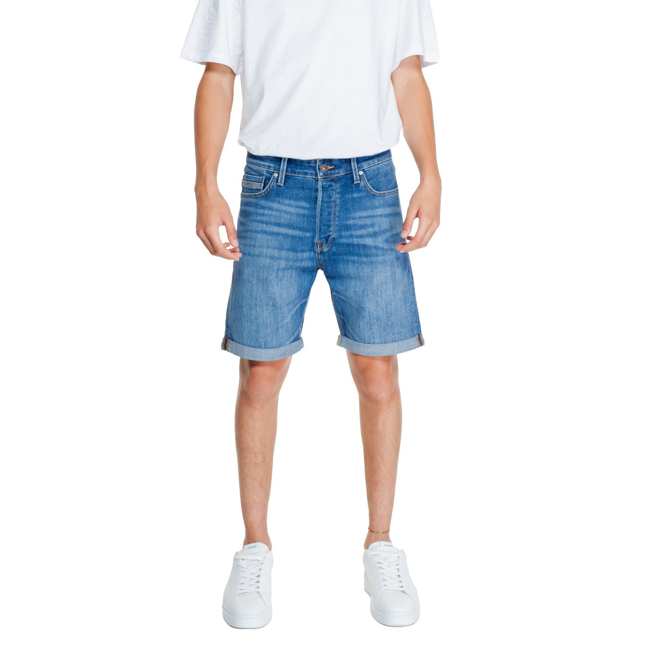 Jack & Jones 12249092, bermuda blu in cotone e poliestere; chiusura frontale classica, stile versatile e tessuto morbido traspirante per il tempo libero. Vista frontale 