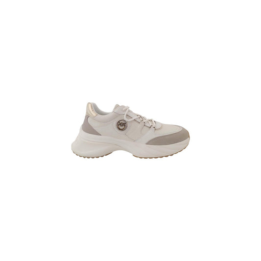 Scarpe Pinko Ariel bianche donna SS0215P021. Sneakers basse platform in pelle bianca con suola chunky da 4 cm, logo metallico, inserto laminato argentato sul tallone, scarpe casual donna 4 stagioni.