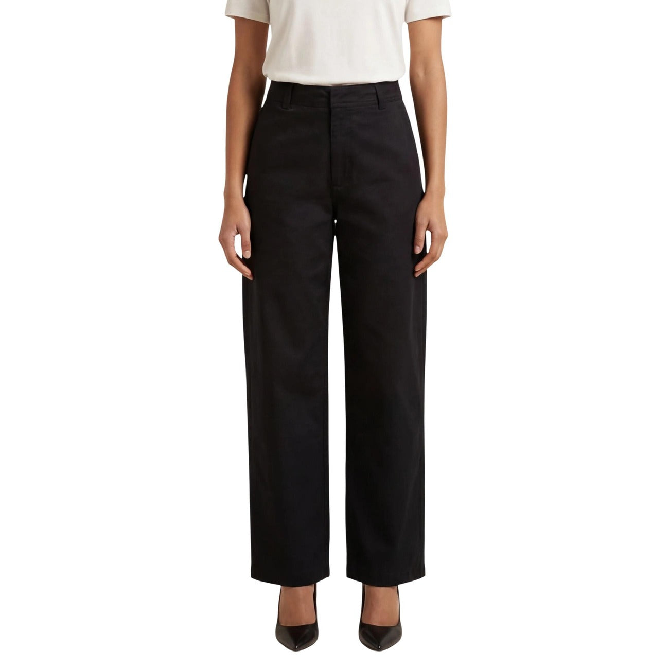 Pantaloni neri barrel fit JDY Selma, 100% cotone a vita alta con gamba ampia; pantalone regular strutturato con passanti per cintura, perfetto per outfit casual ed eleganti. Vista frontale 