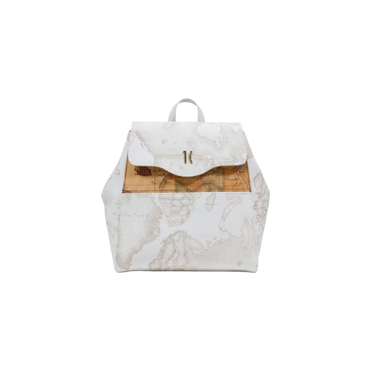 Zaino Alviero Martini 1ᴬ Classe; Mix Geo White/Classic. Chiusura con patta e magnete, metalleria dorata, spallacci regolabili. Interno organizzato con tre tasche e portatessere. Stile casual-chic Primavera/Estate. Vista frontale 