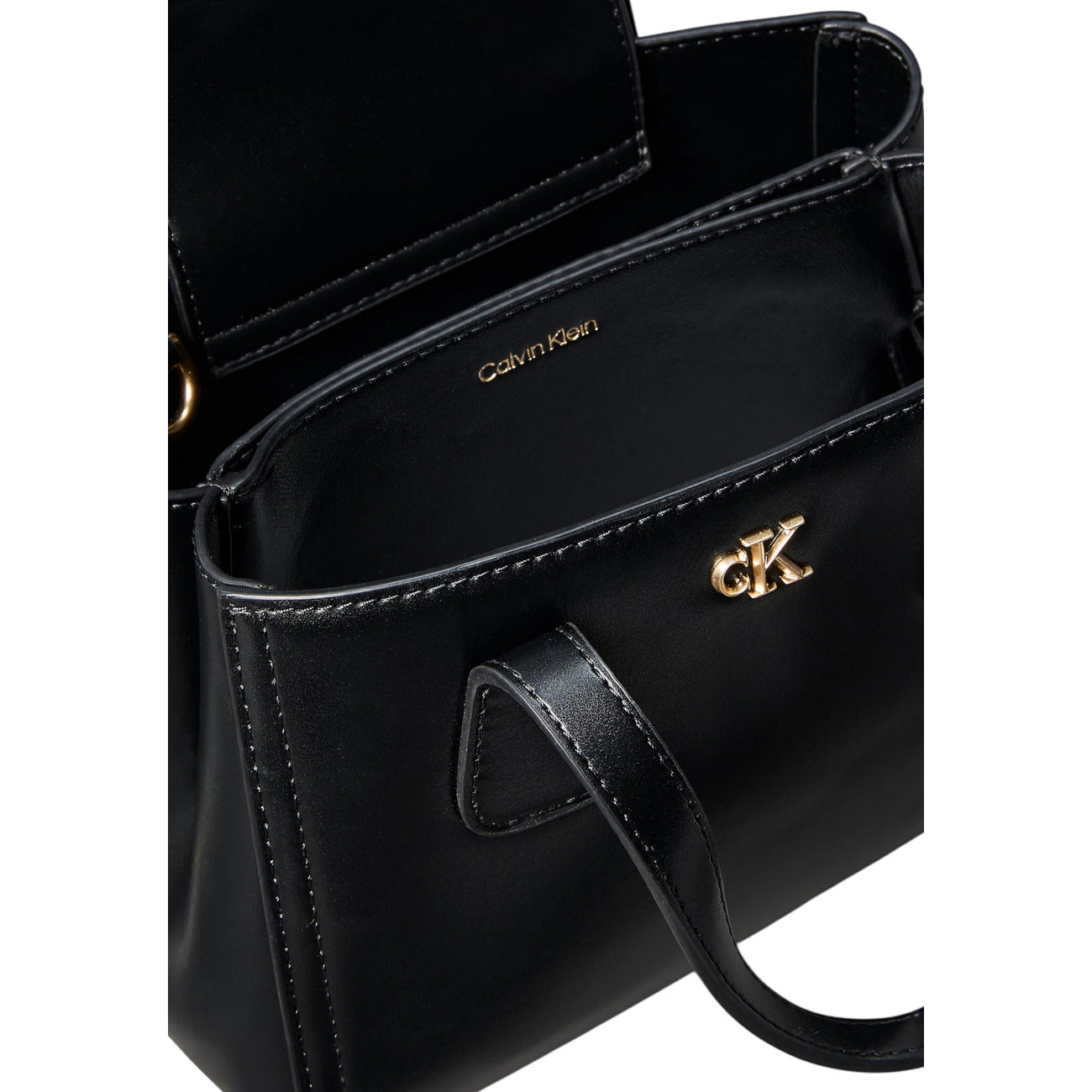 Borsa Mini Tote Calvin Klein Crossbody; Nero. 51% Poliestere riciclato a struttura rigida, chiusura zippata, doppi manici e tracolla removibile. Tasca interna. Misure micro e compatte (20x14 cm), stile minimalista. Vista aperta 