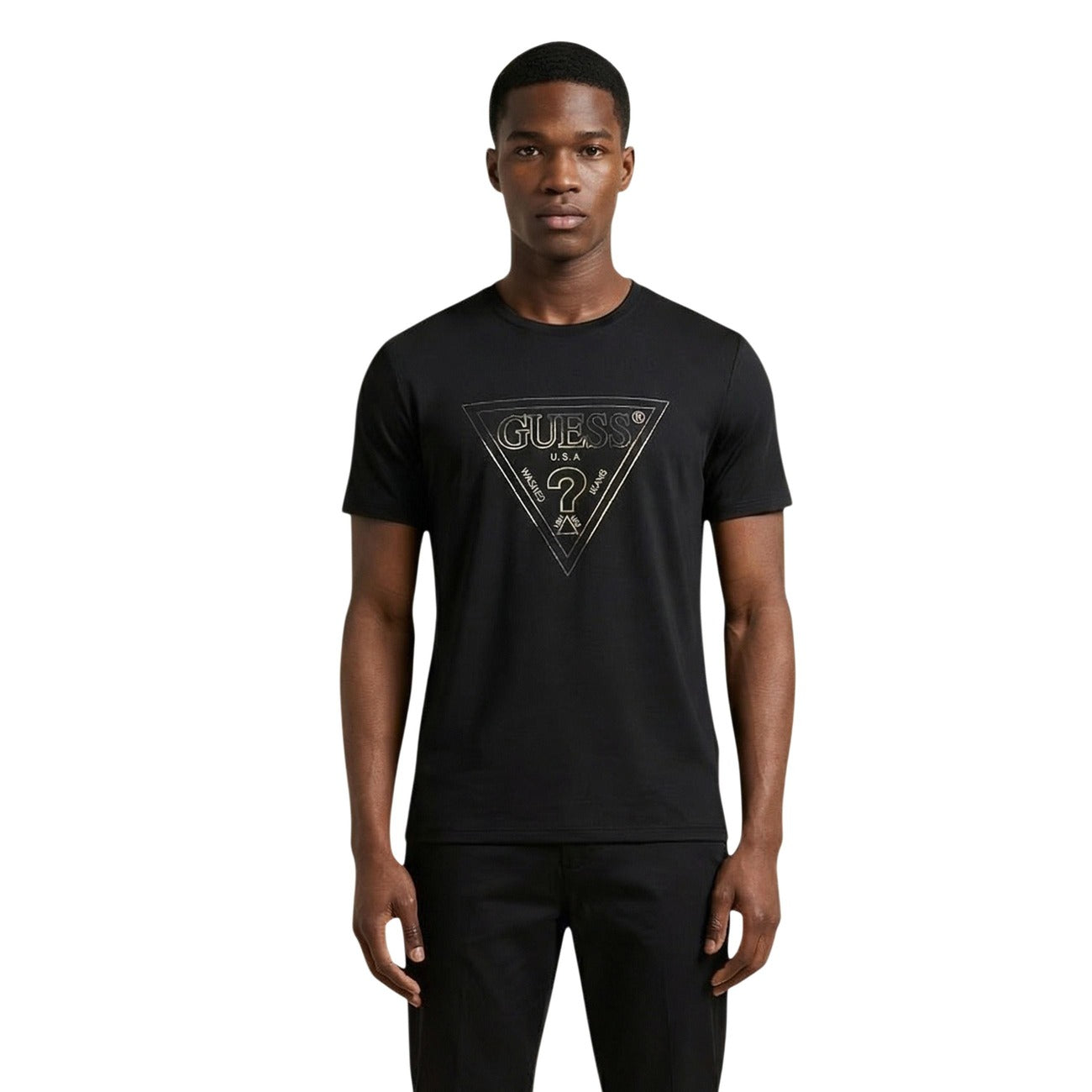 T-shirt uomo Guess modello CN SS TRIANGLE HD MULTICOLOR T nero in cotone 100% a maniche corte con stampa multicolore
