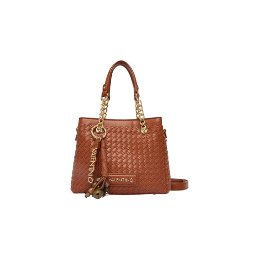 Borsa Piccola Marrone Donna Valentino Bags Gea; Misure 13x25x13 cm. Tessuto 100% poliuretano intrecciato a rilievo con doppi manici, tracolla rimovibile e charm logato con perle. Chiusura a zip, stile elegante 4 stagioni. Vista frontale 