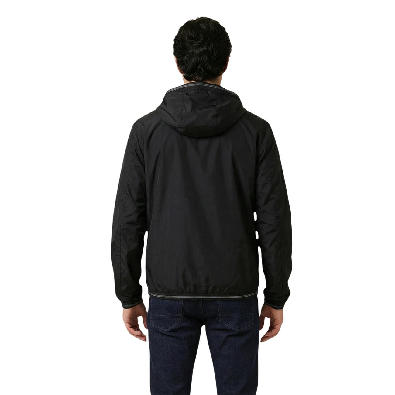 Giacca Blauer uomo nera con cerniera maniche lunghe cappuccio - vista posteriore retro indossata da modello
