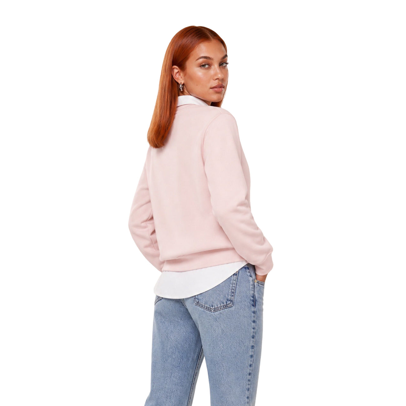 Felpa Donna Rosa Calvin Klein Jeans; Senza Cappuccio. 100% cotone tinta unita, taglio regular fit e scollo a girocollo. Logo CK ricamato tono su tono sul petto, stile casual leggero per la mezza stagione. Vista posteriore 