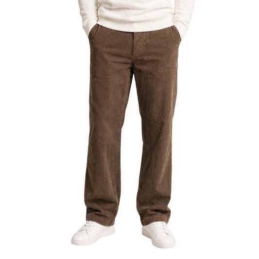 Pantaloni marroni uomo velluto a coste Only & Sons 22038664. Pantaloni dritti casual a costine marroni in cotone ecosostenibile con vita regular e tasche.