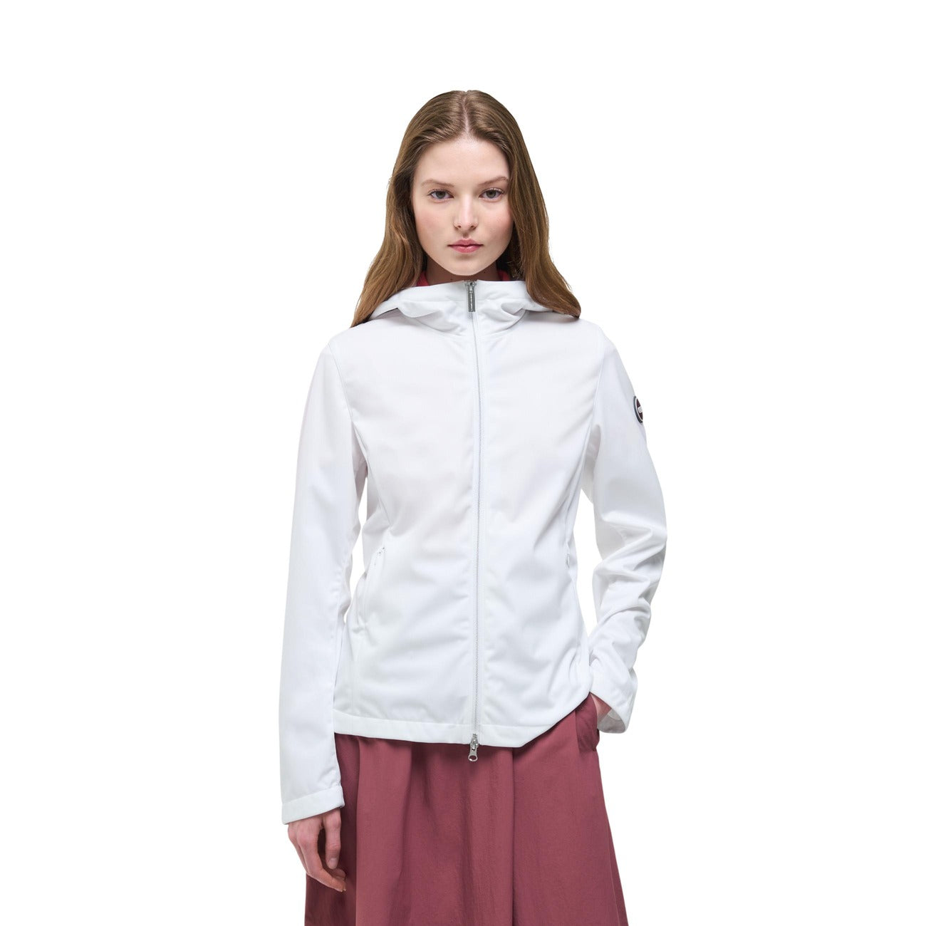 Giacca Colmar Originals bianca donna 1964 6ZB. Giubbotto leggero da donna bianco con cappuccio avvolgente, chiusura zip integrale, orlo rifinito e logo Colmar sulla manica, giacca mezza stagione casual e sportiva.